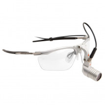  Led microlight 2 na ramce okularowej s-frame z mpack mini w pochewce i transformatorem E4-USB sznureczek przytrzymujący w walizeczce